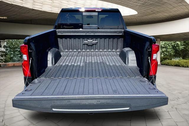 2026 Chevrolet Silverado 1500 4WD Crew Cab Short Bed RST