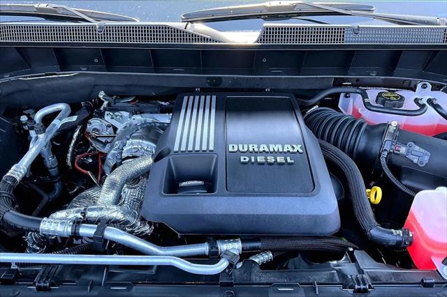 2026 Chevrolet Silverado 1500 4WD Crew Cab Short Bed RST