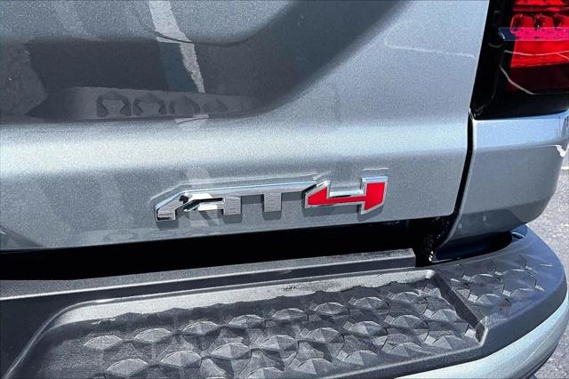 2026 GMC Canyon AT4, 4WD