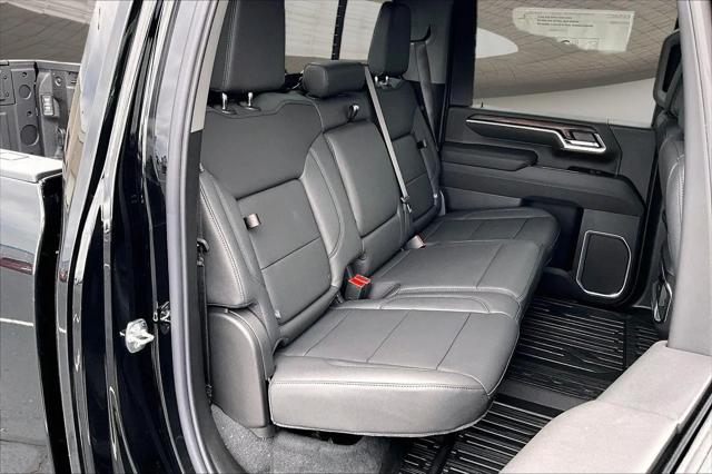 2026 GMC Sierra 2500HD Crew Cab, Standard Bed, SLT, 4WD