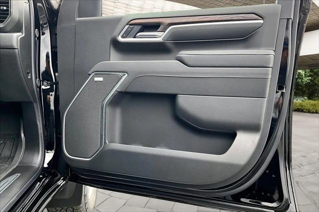 2026 GMC Sierra 2500HD Crew Cab, Standard Bed, SLT, 4WD