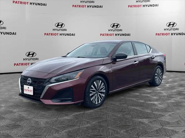 2024 Nissan Altima SV FWD