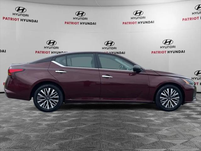 2024 Nissan Altima SV FWD