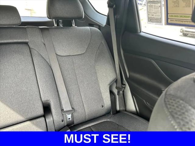 2022 Hyundai Santa Fe SE
