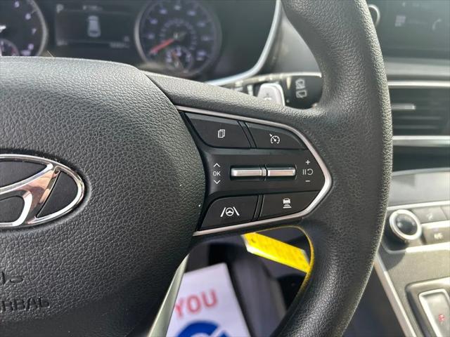 2022 Hyundai Santa Fe SE