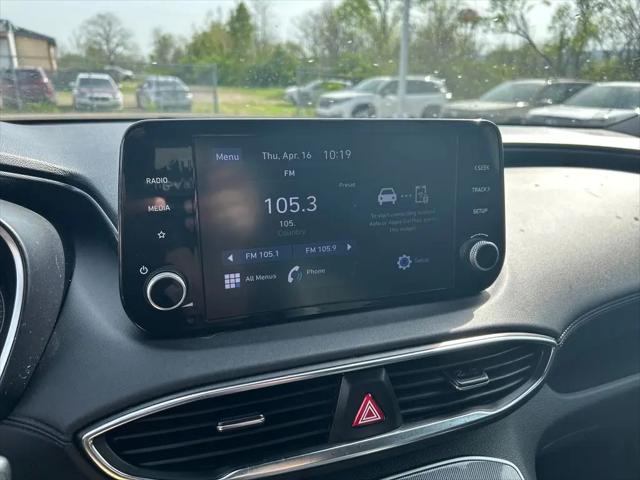 2022 Hyundai Santa Fe SE