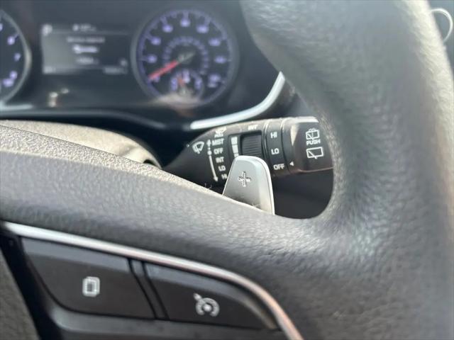 2022 Hyundai Santa Fe SE