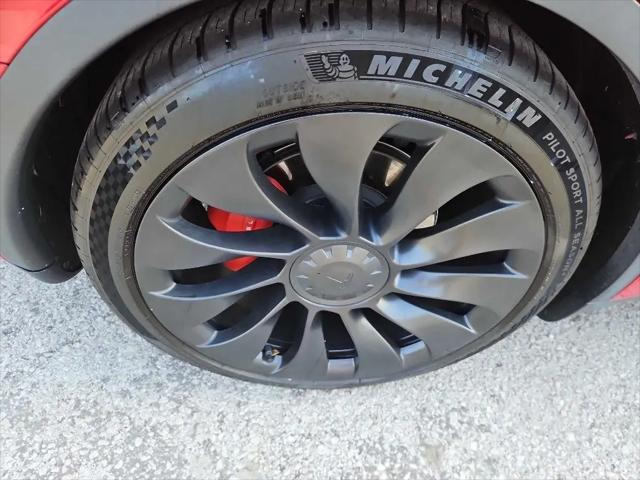 2022 Tesla Model Y Performance Dual Motor All-Wheel Drive