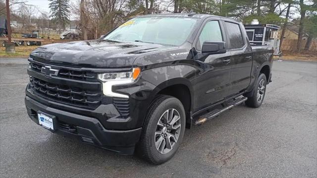 2023 Chevrolet Silverado 1500 4WD Crew Cab Short Bed RST