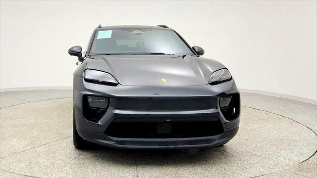 2025 Porsche Macan Electric 4