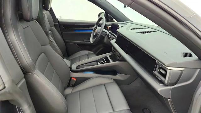 2025 Porsche Macan Electric 4