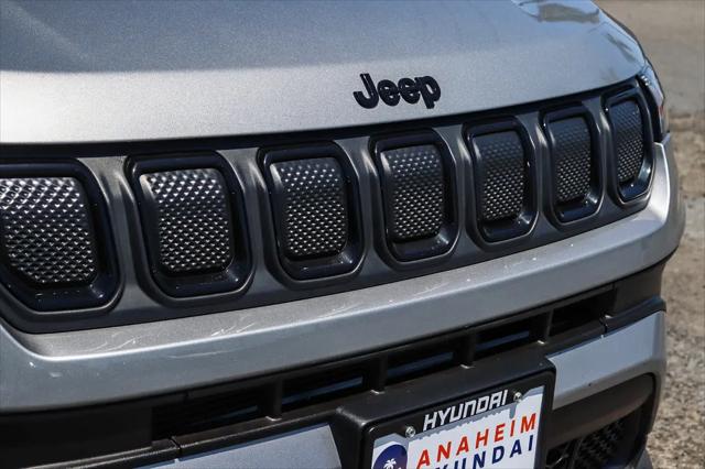 2022 Jeep Compass Altitude FWD