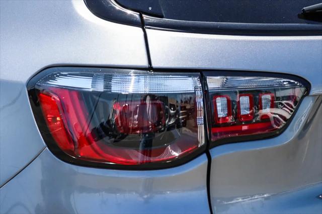 2022 Jeep Compass Altitude FWD