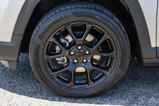 2022 Jeep Compass Altitude FWD