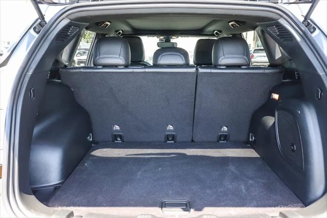 2022 Jeep Compass Altitude FWD