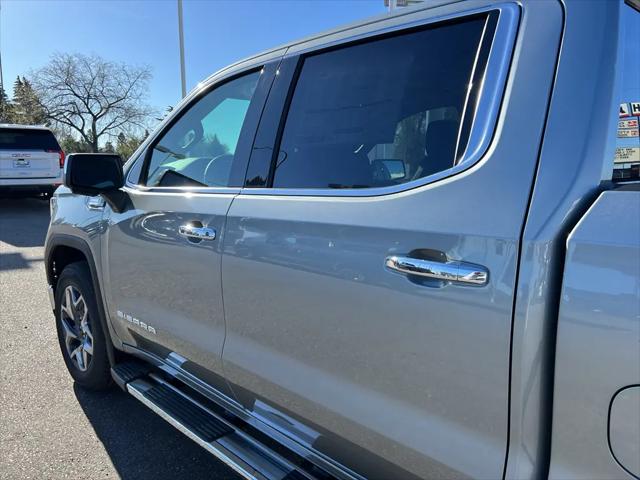 2026 GMC Sierra 1500 Crew Cab, Standard Bed, SLT, 4WD