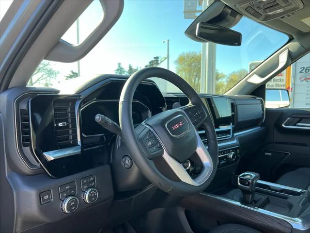 2026 GMC Sierra 1500 Crew Cab, Standard Bed, SLT, 4WD