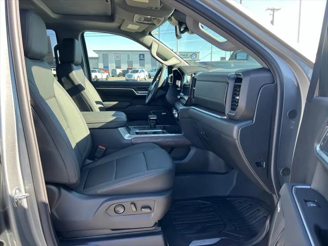 2026 GMC Sierra 1500 Crew Cab, Standard Bed, SLT, 4WD
