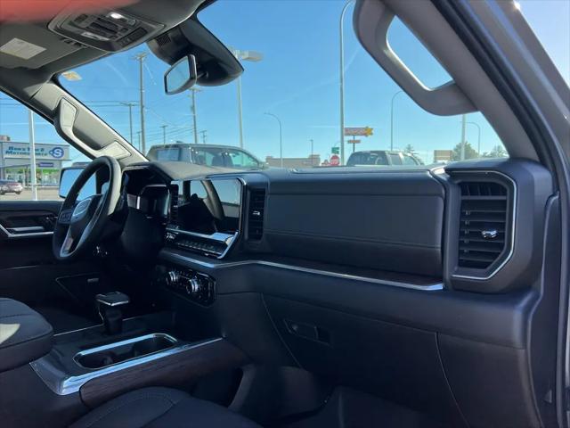2026 GMC Sierra 1500 Crew Cab, Standard Bed, SLT, 4WD