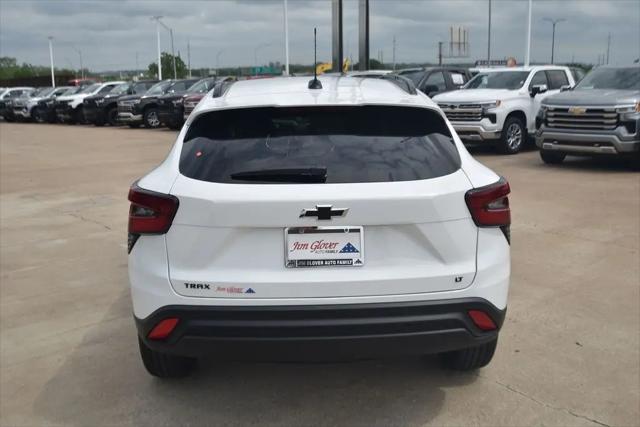 2026 Chevrolet Trax FWD LT