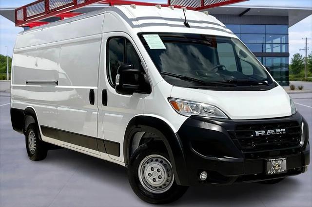 2024 Ram ProMaster Cargo Van Tradesman High Roof 159" WB EXT w/Pass Seat