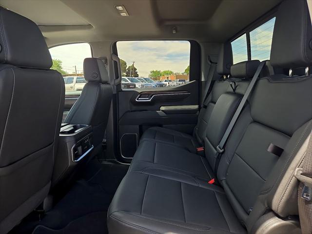 2026 GMC Sierra 1500 Crew Cab, Short Bed, SLT, 4WD