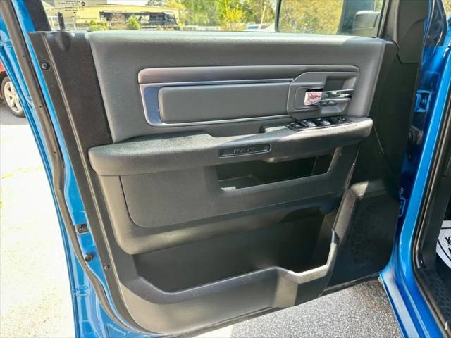 2021 Ram 1500 SLT Crew Cab 4x4 5'7" Box