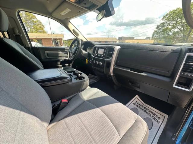 2021 Ram 1500 SLT Crew Cab 4x4 5'7" Box