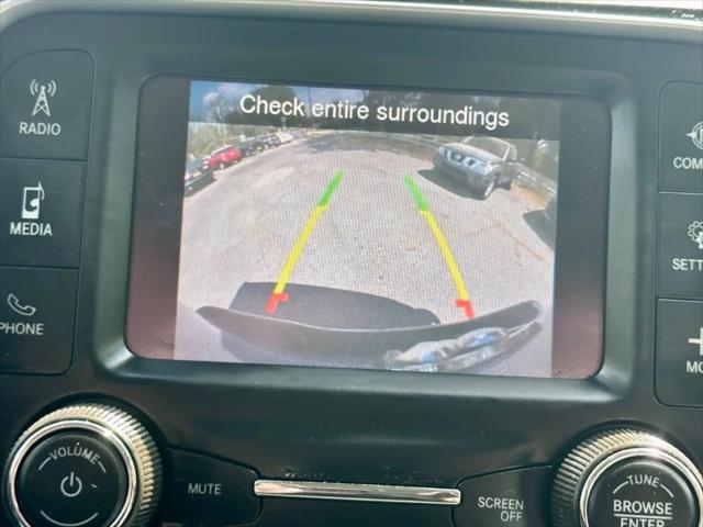 2021 Ram 1500 SLT Crew Cab 4x4 5'7" Box