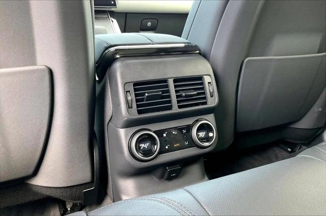 2026 Land Rover Range Rover Velar P250 Dynamic SE