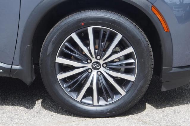 2025 INFINITI QX60 SENSORY AWD
