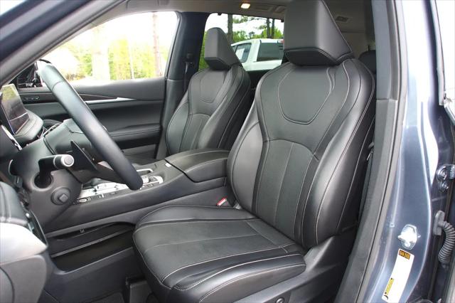 2025 INFINITI QX60 SENSORY AWD