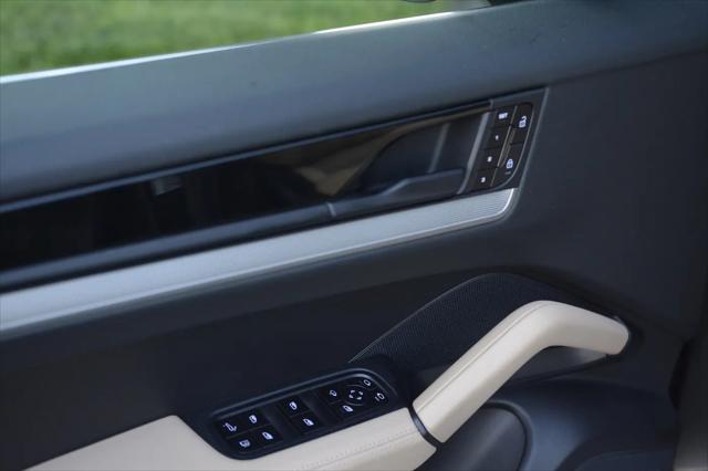 2025 Porsche Cayenne E-Hybrid Cayenne E-Hybrid