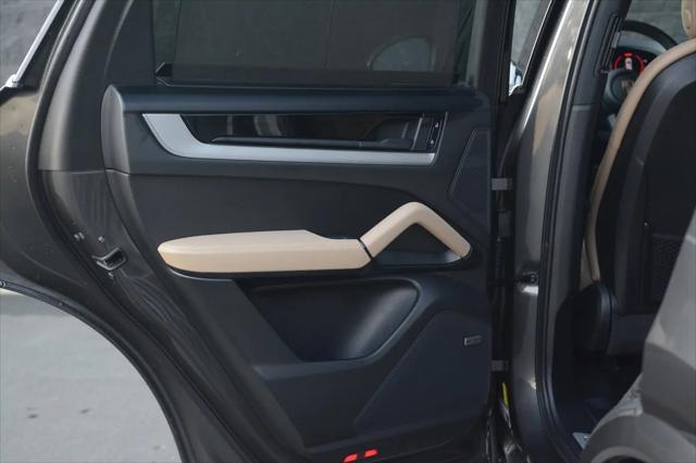 2025 Porsche Cayenne E-Hybrid Cayenne E-Hybrid