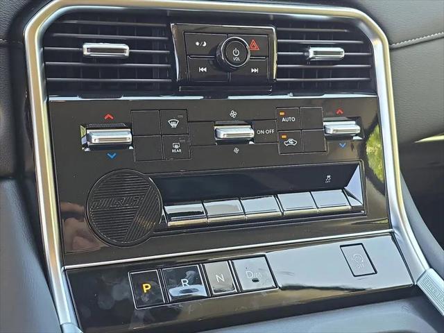 2026 Nissan Armada SV