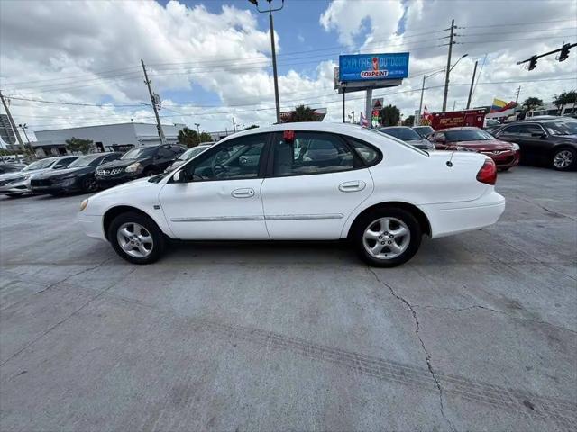 2000 Ford Taurus SES