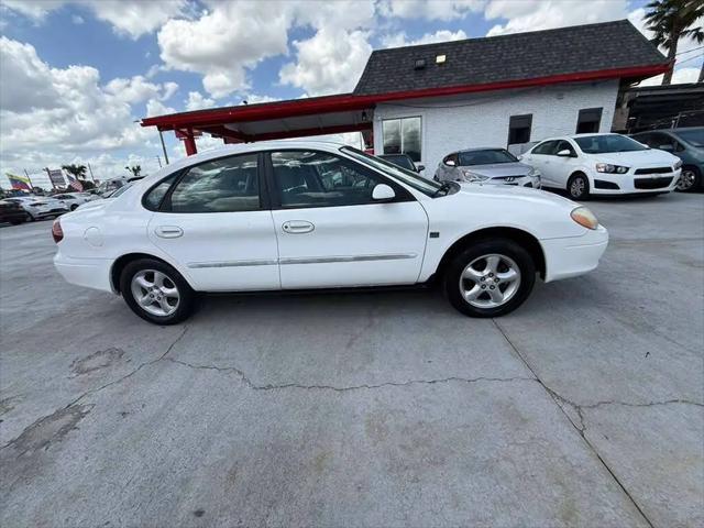 2000 Ford Taurus SES