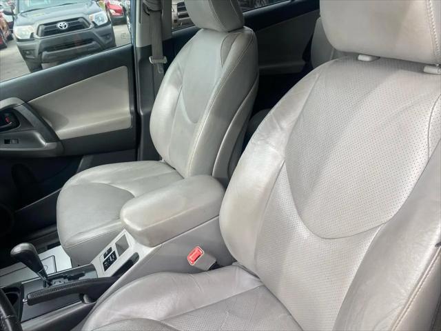 2011 Toyota RAV4 Limited