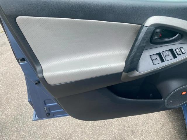 2011 Toyota RAV4 Limited
