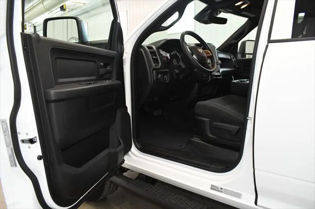 2026 Ram 3500 Tradesman Crew Cab 4x4 6'4" Box
