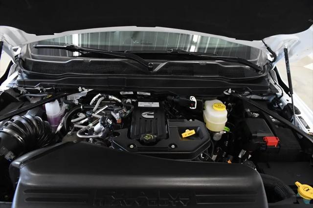 2026 Ram 3500 Tradesman Crew Cab 4x4 6'4" Box