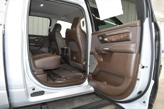 2026 Ram 1500 Limited Longhorn Crew Cab 4x4 5'7" Box