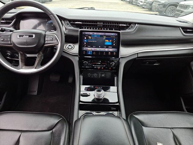 2023 Jeep Grand Cherokee L Limited 4x4