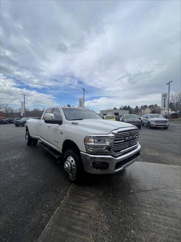 2024 RAM 3500 Laramie Crew Cab 4x4 8 Box