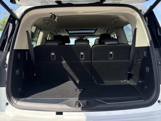 2026 INFINITI QX80 PURE