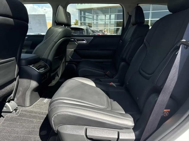 2026 INFINITI QX80 PURE