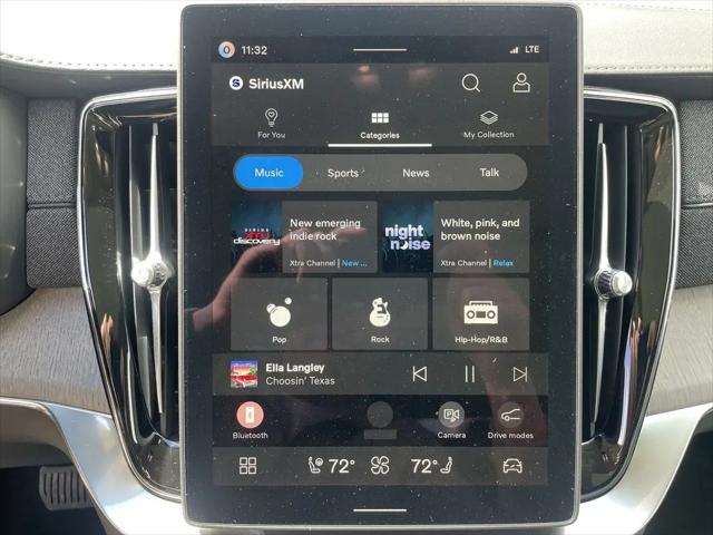 2026 Volvo XC90 Plug-In Hybrid Ultra, T8 AWD, Electric/Gasoline, Bright, 7 Seats