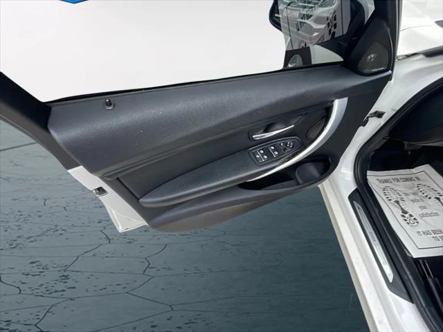 2016 BMW 3 Series 328i