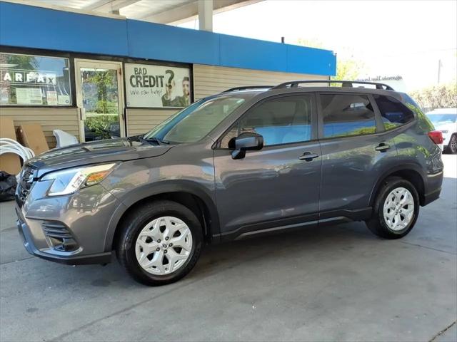 2023 Subaru Forester Base
