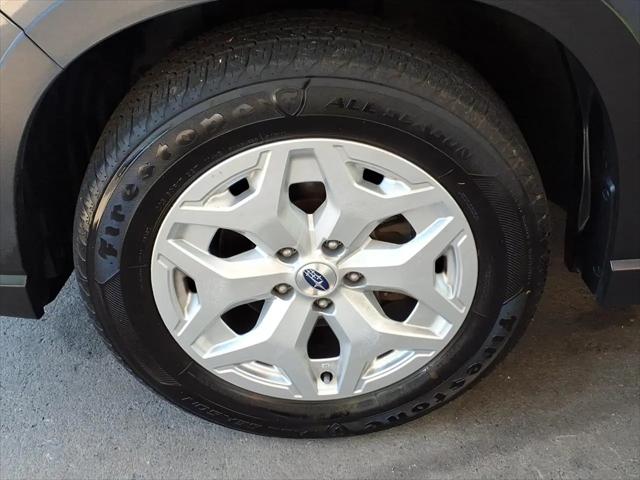 2023 Subaru Forester Base